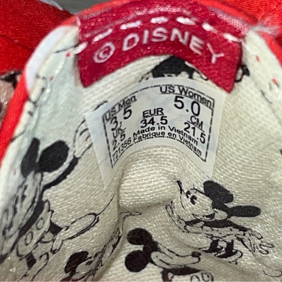 RARE Woman’s VANS Authentic Gore x Disney Minnie's Bow 2018 Size 5 - Picture 8 of 11